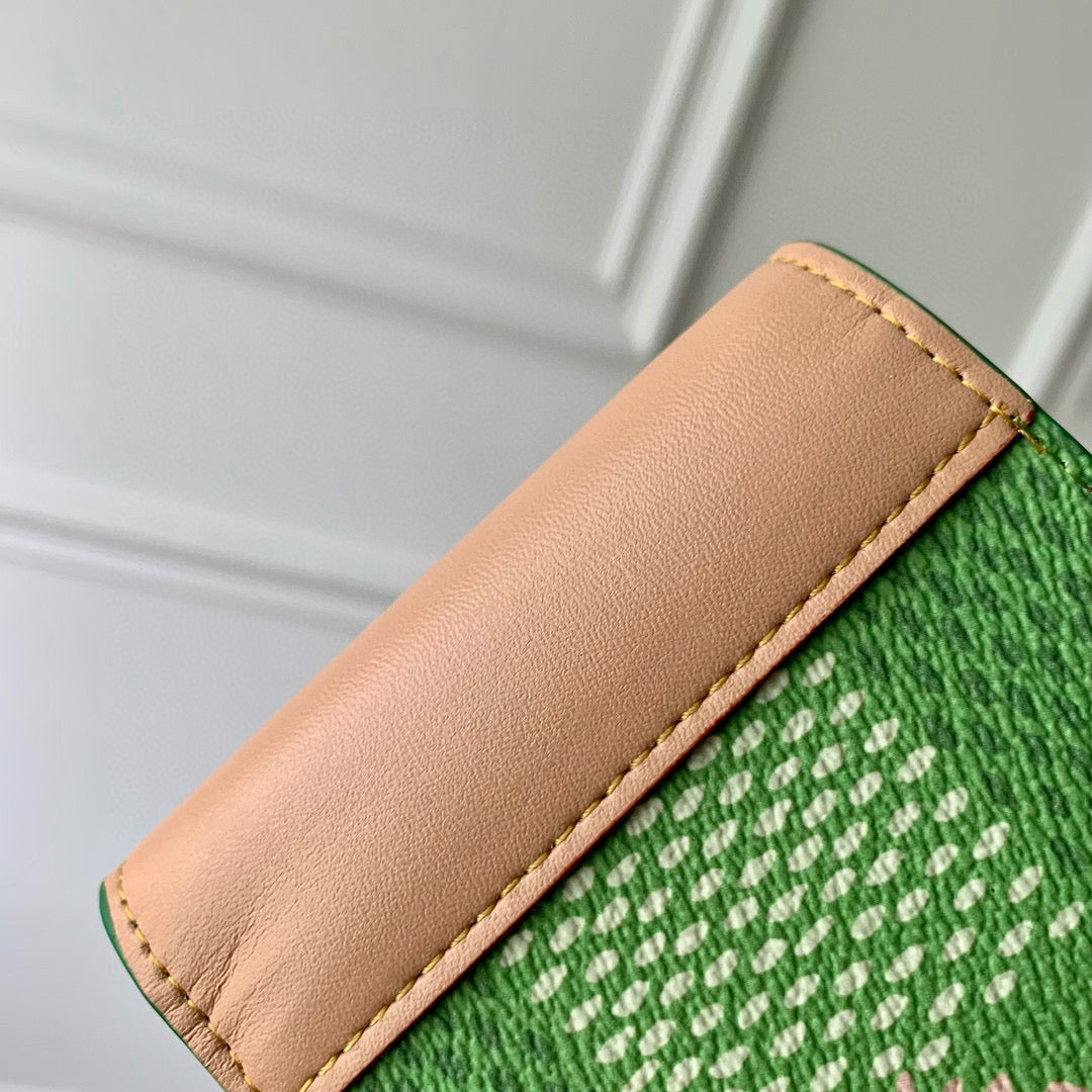 LU SLENDER WALLET