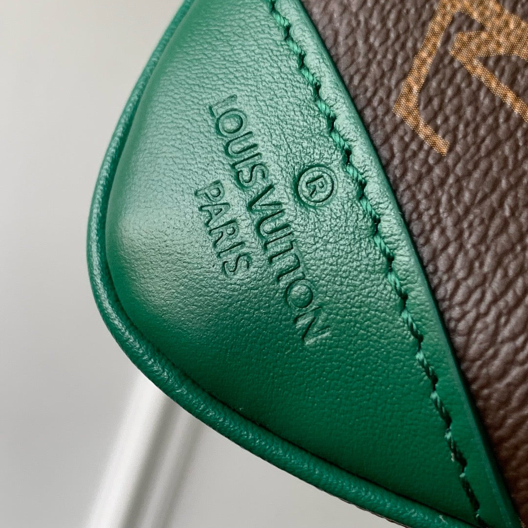 LU TRIO MESSENGER BAG