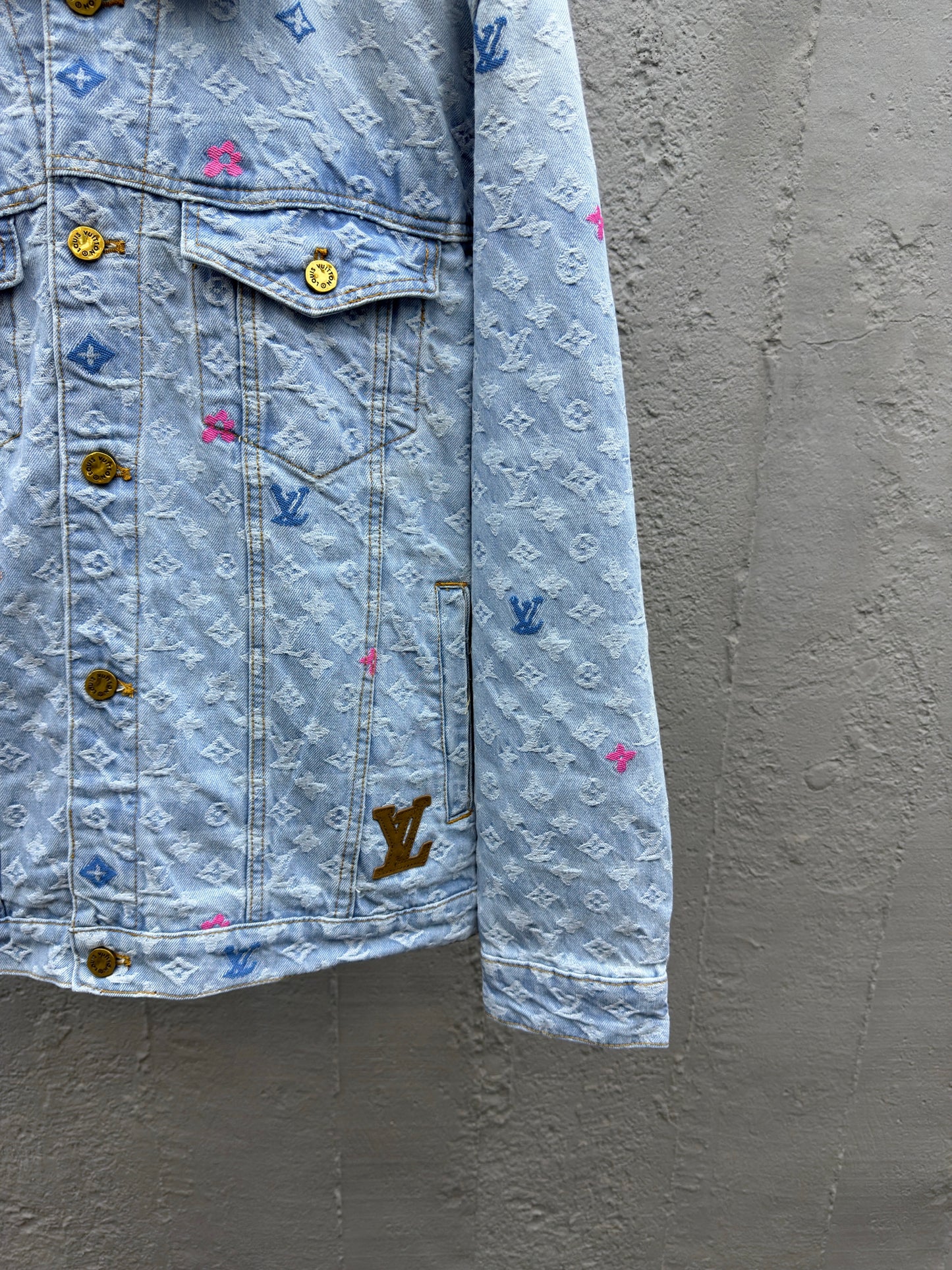 LU DENIM SHIRT