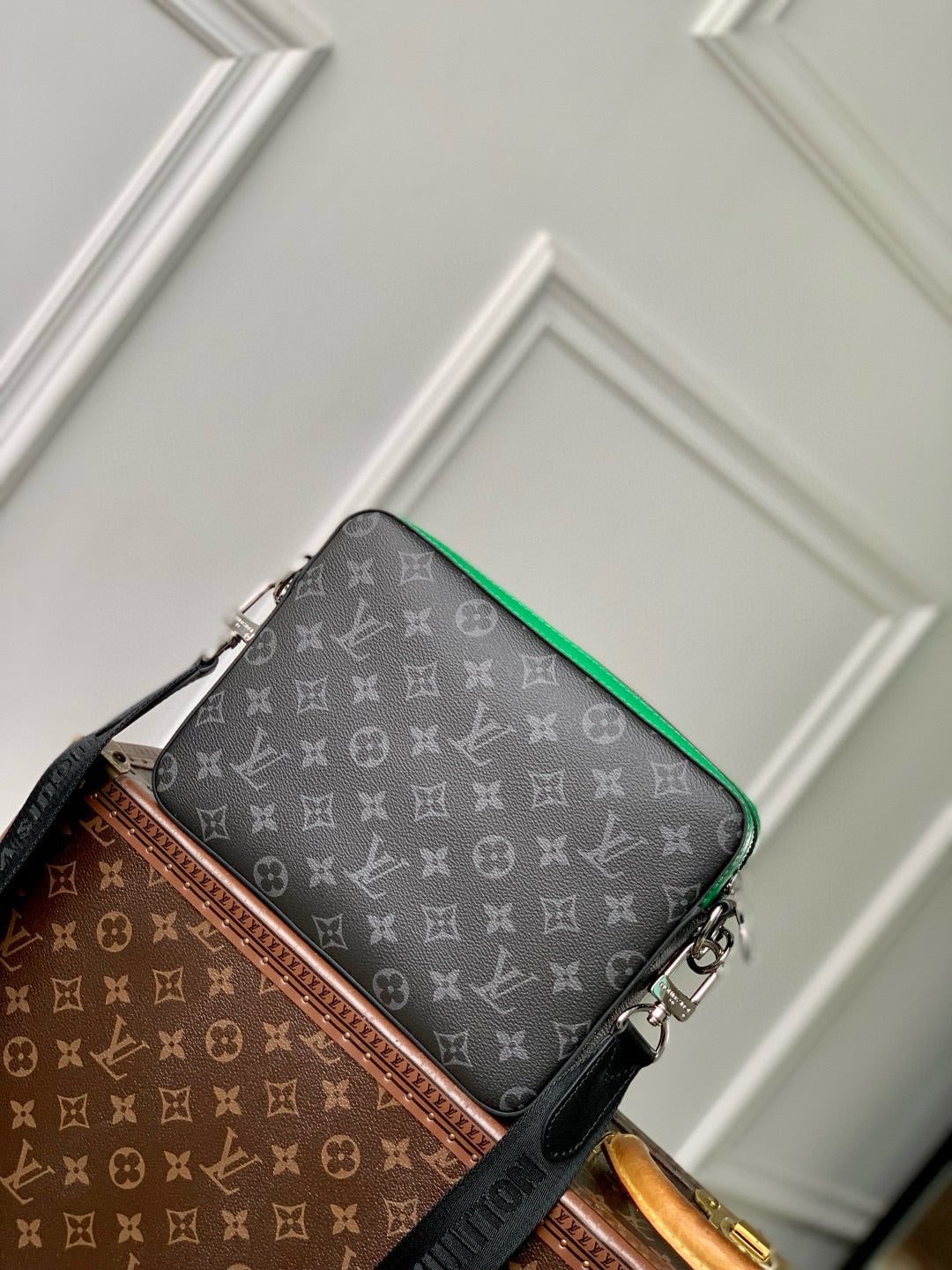 LU TRIO MESSENGER BAG