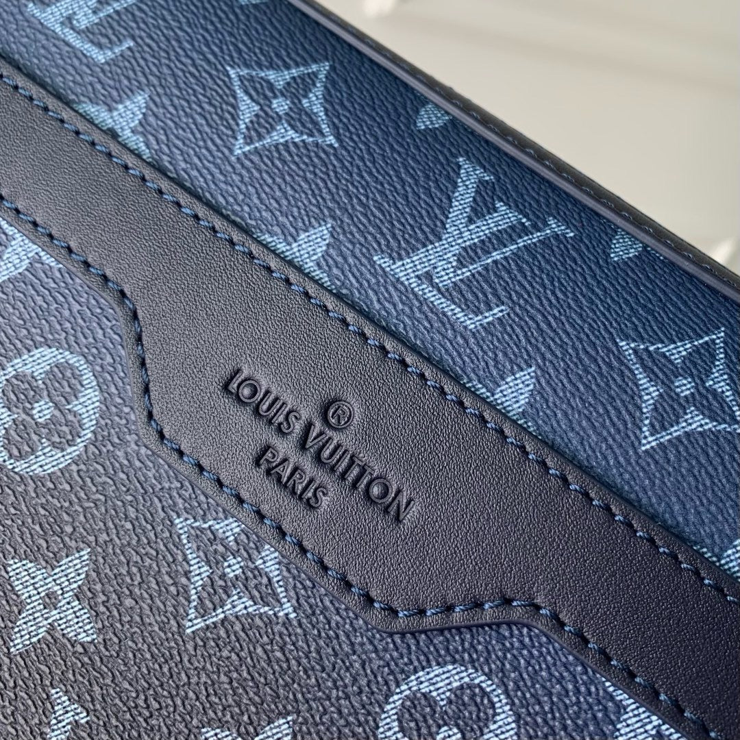 LU TRIO MESSENGER BAG