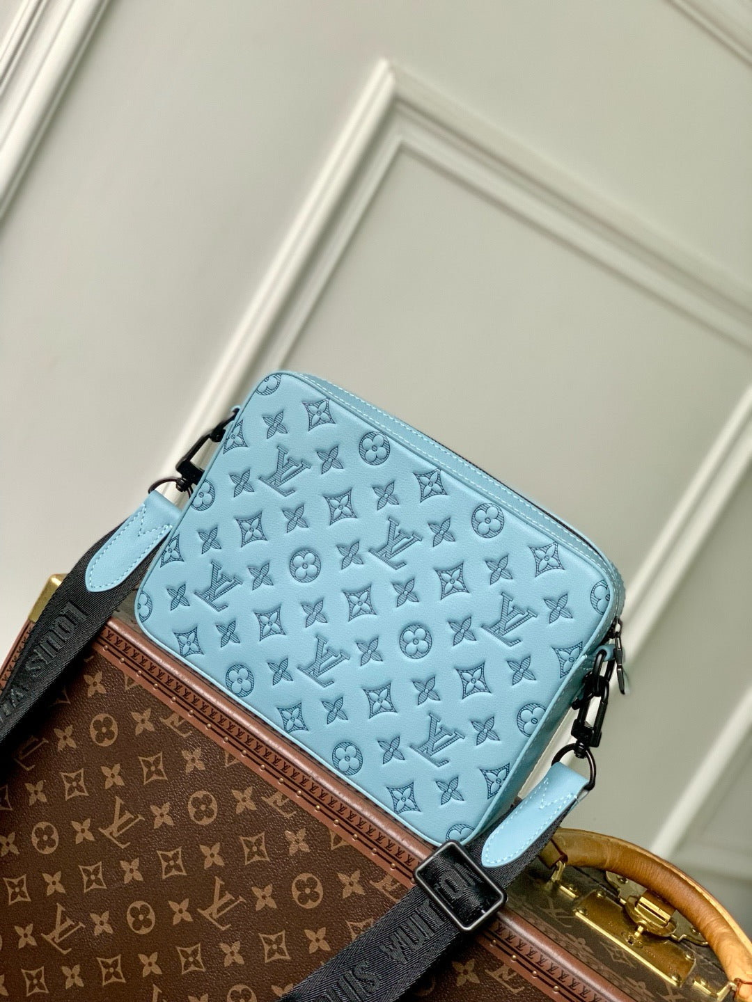 LU TRIO MESSENGER BAG