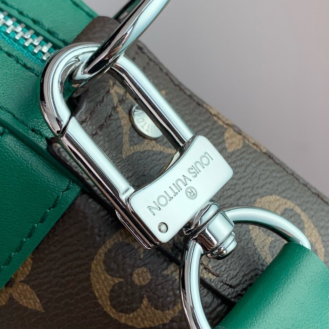 LU TRIO MESSENGER BAG