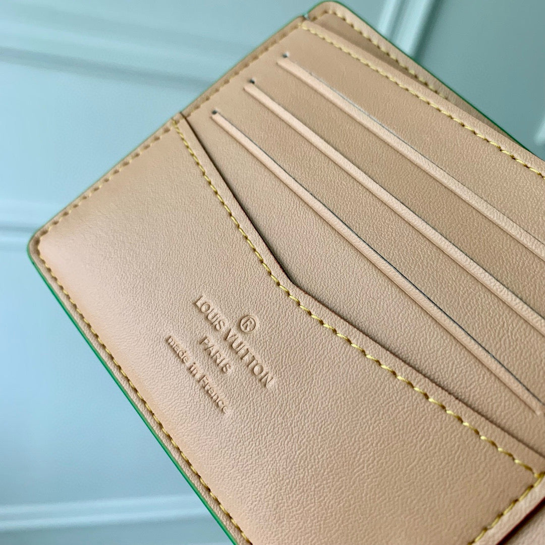LU SLENDER WALLET