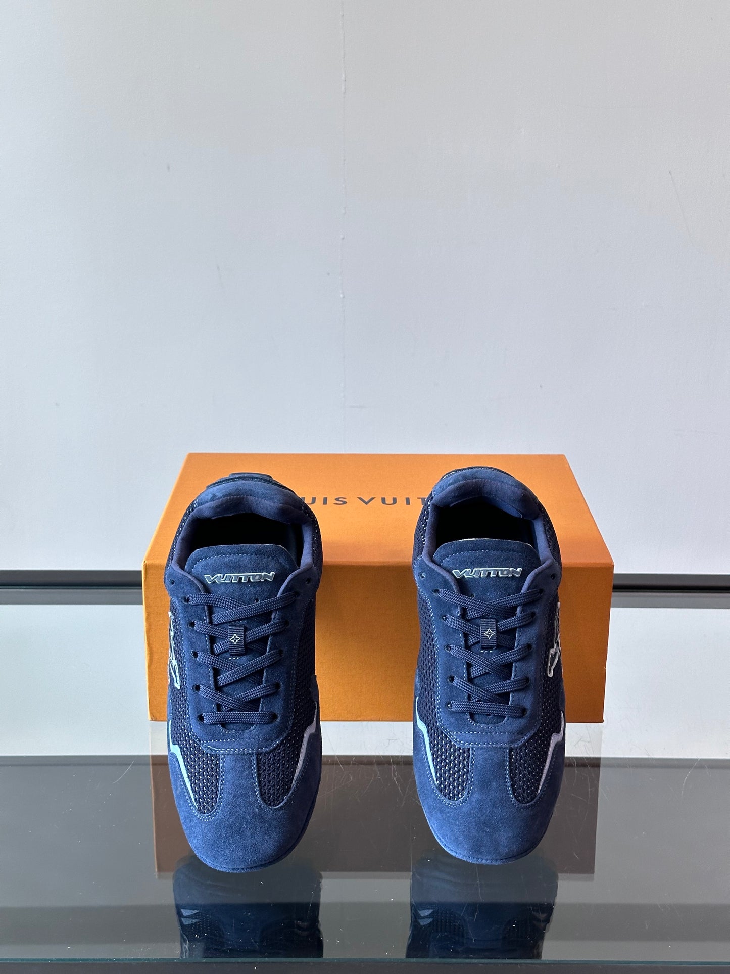 LU FOOTPRIN SOCCER TRAINERS