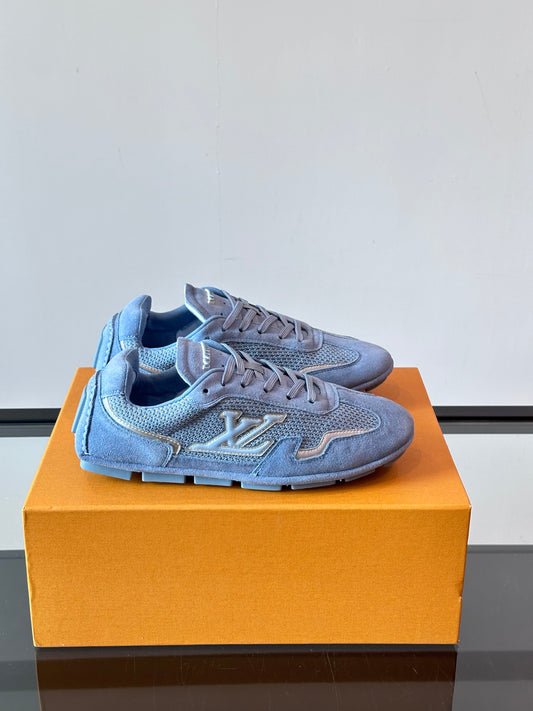 LU FOOTPRIN SOCCER TRAINERS