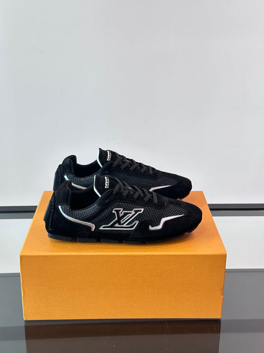 LU FOOTPRIN SOCCER TRAINERS