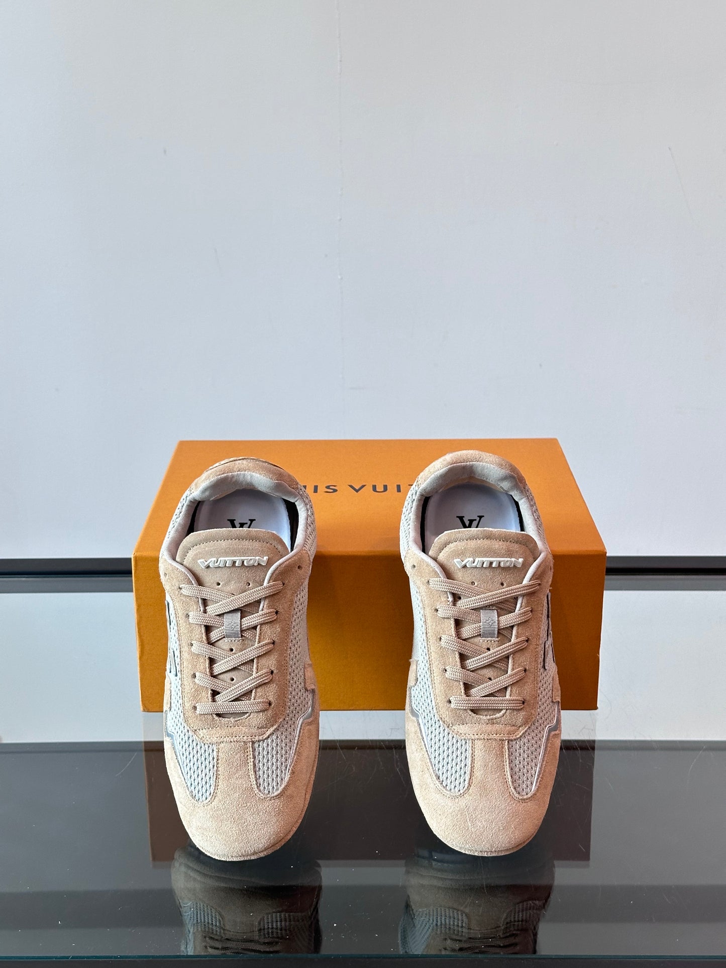 LU FOOTPRIN SOCCER TRAINERS